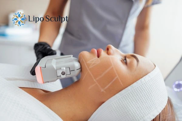 HIFU vs Botulinum Toxin: Understanding the Differences 1 HIFU vs Botox Merthyr Tydfil What is the best option for you?